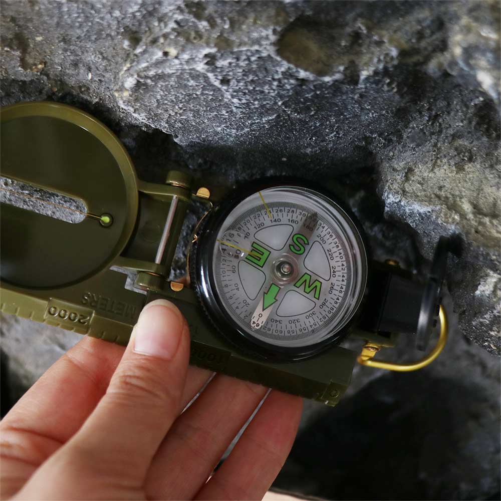 Waterproof Professional Compas - огляд і ціна Compass Lensatic